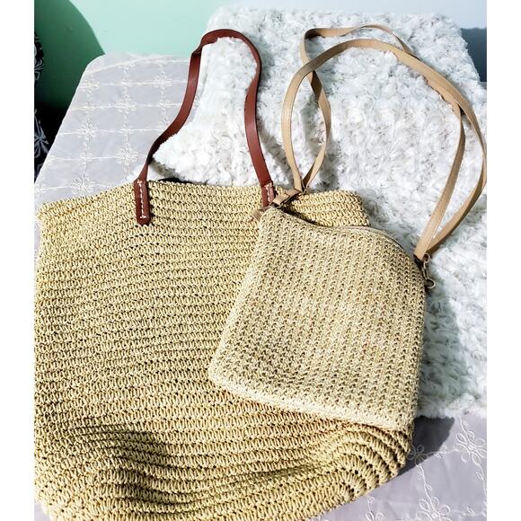 GAP Large Straw Bag with Bonus Mini Purse Beachy Vacation Back-to-School Boho - Picture 2 of 6